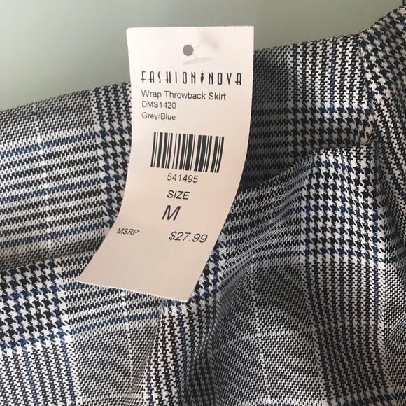 Fashion Nova Throwback Wrap Skirt Plaid Medium - Picture 8 of 8
